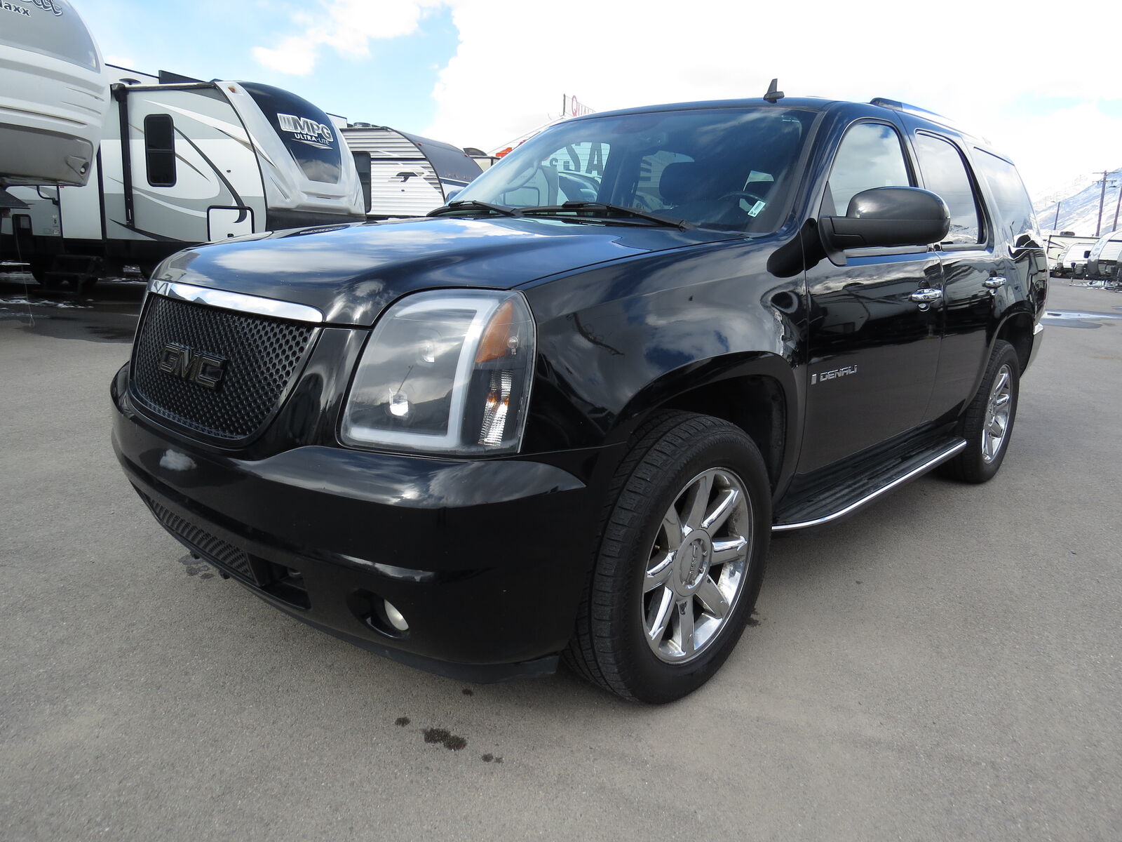 2008 GMC YUKON Denali