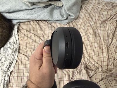 Black Over-Ear Headphones - Excellent Sound Quality