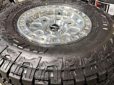 New Silver KMC KM549 6x135 Falken AT4w 35x11.50r17