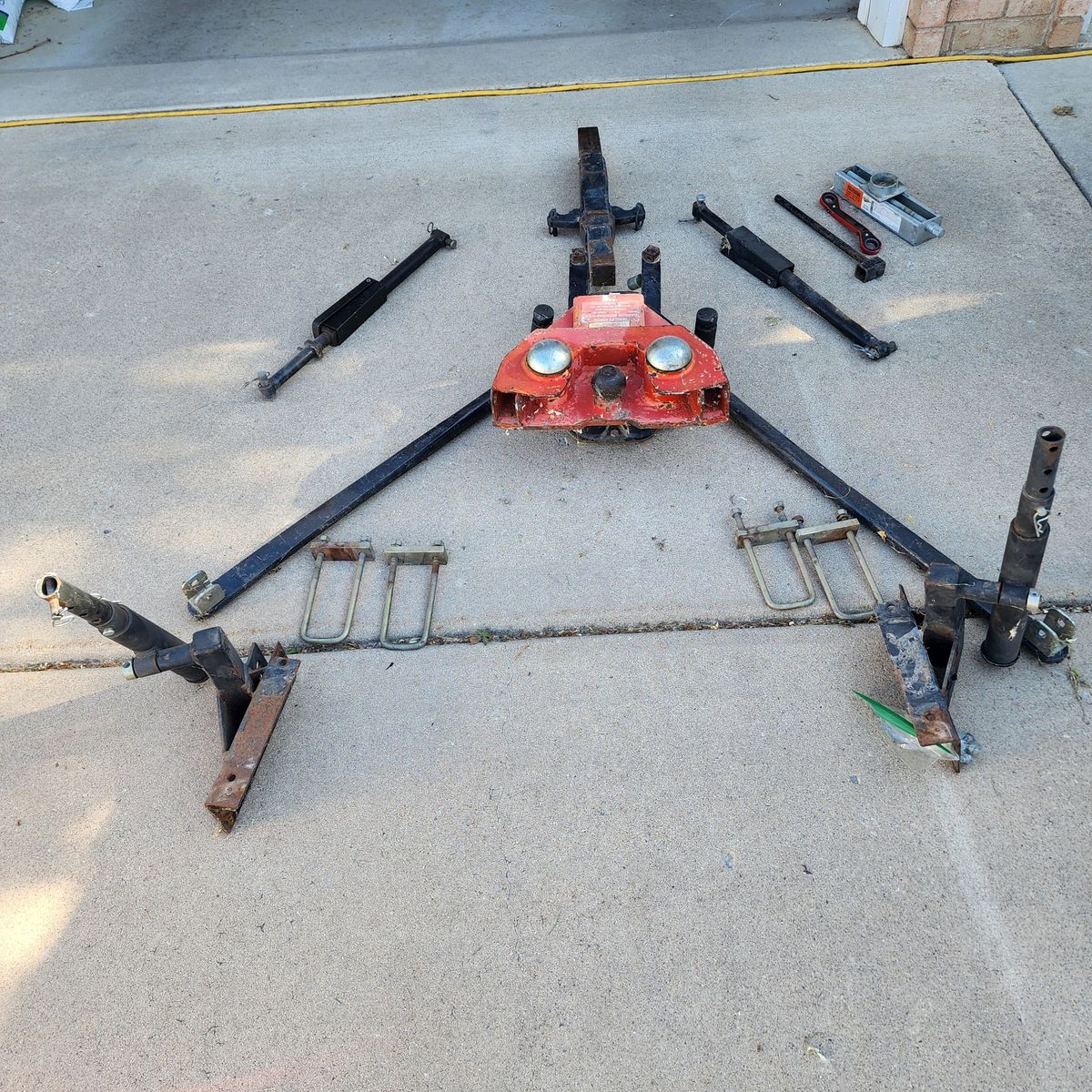 Main image 3