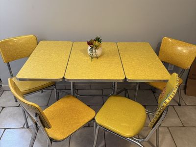 Vintage Mid-Century Yellow Formica Drop-Leaf Table & 4 Chairs - Retro Kitchen Dinette Set