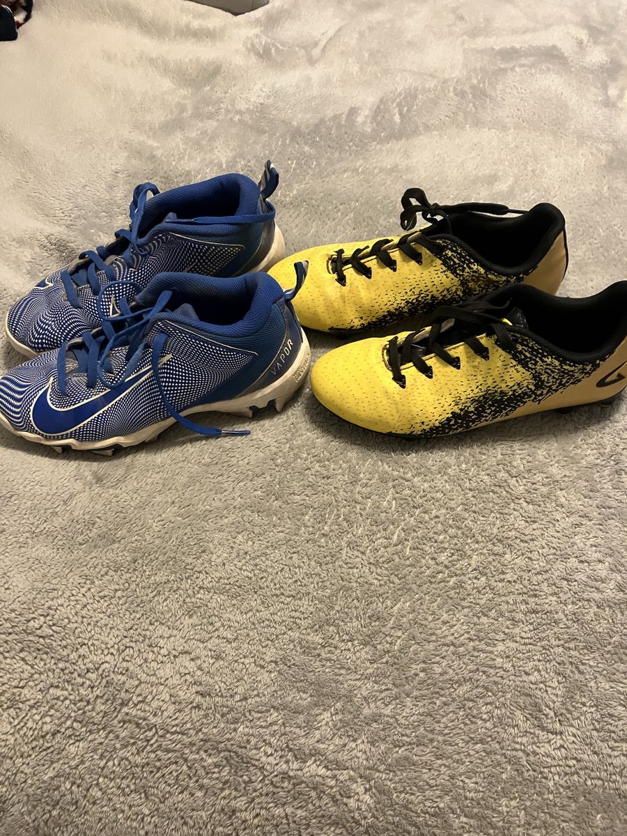 2 FREE Pairs Of Soccer cleats  size 3