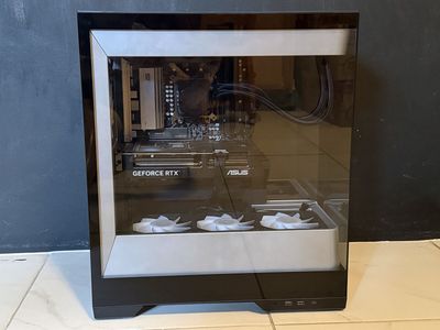 CyberPowerPC Gaming PC – Ryzen 7 9800X3D – RTX 5070 12GB – 32GB DDR5 – 2TB SSD