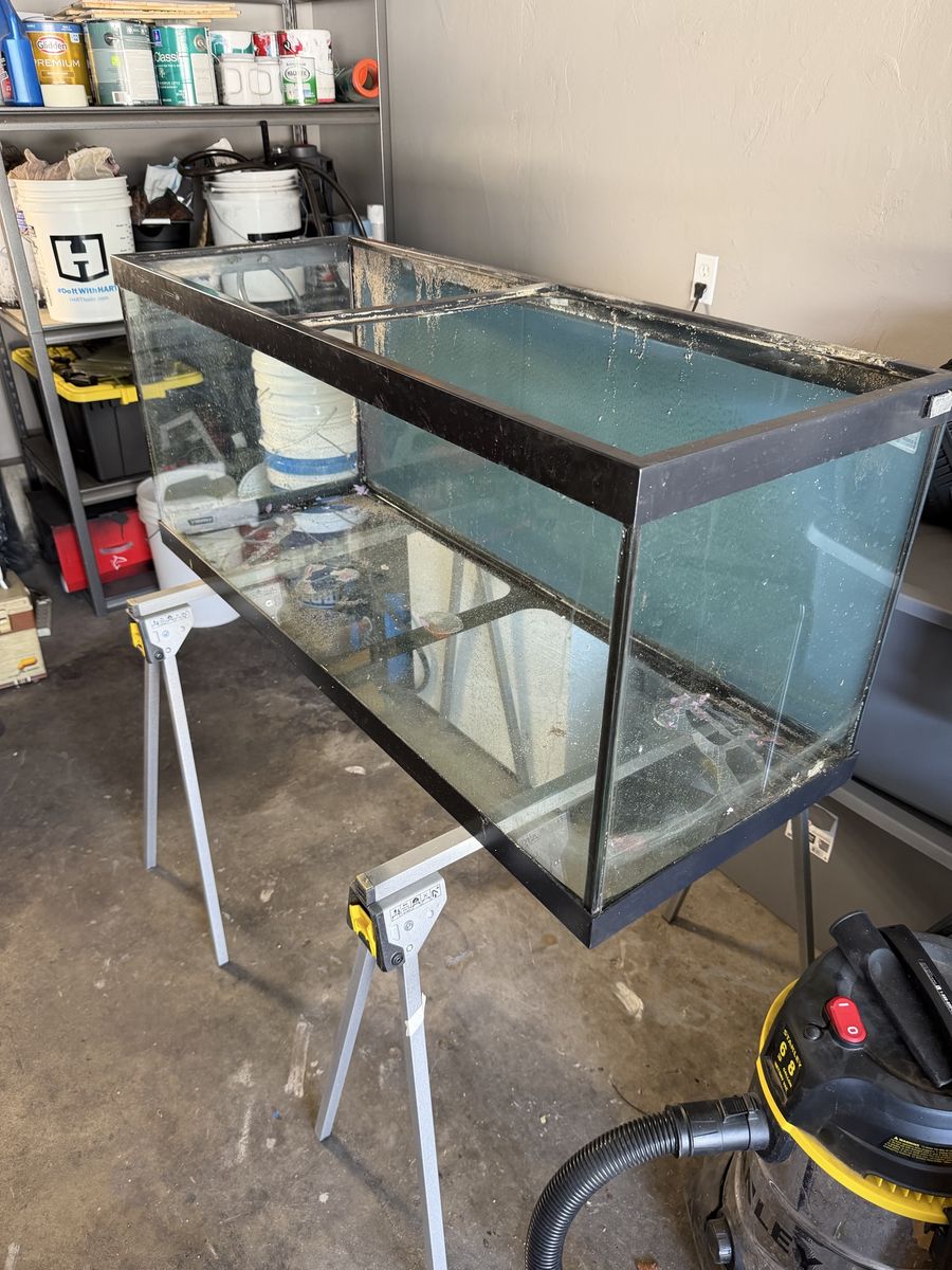 75 Gallon Aquarium with Glass Lids - Used Fish Tank