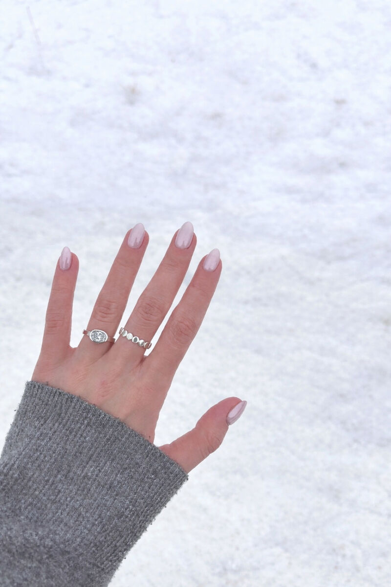 Oval Engagement Ring