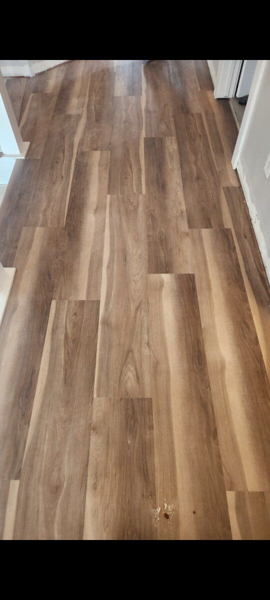 9x48 20mil waterproof lvp 351.78 sqf available