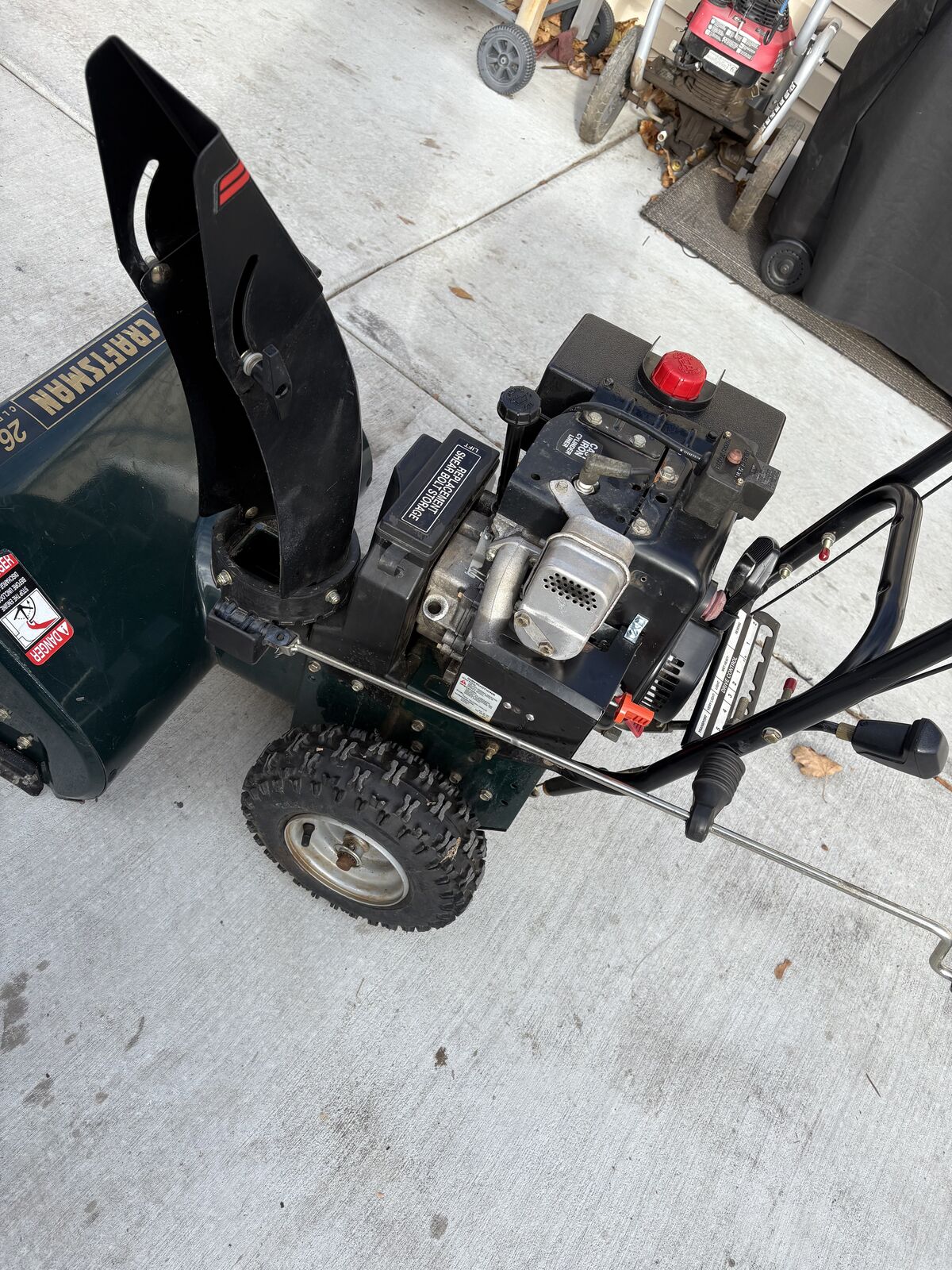 6ea. CRAFTSMAN Snow blowers ( all are 2 stage 4 cycle motors - electric start )