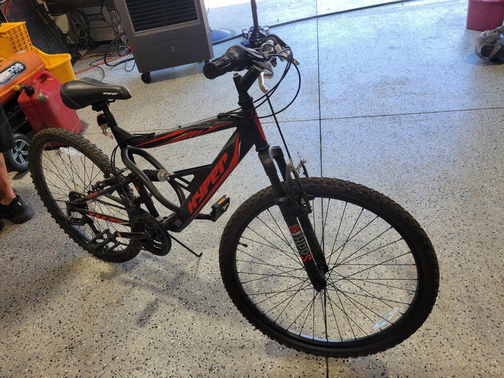 Hyper Havoc 26 Inch Full Suspension Mountain Bike - Black/Red