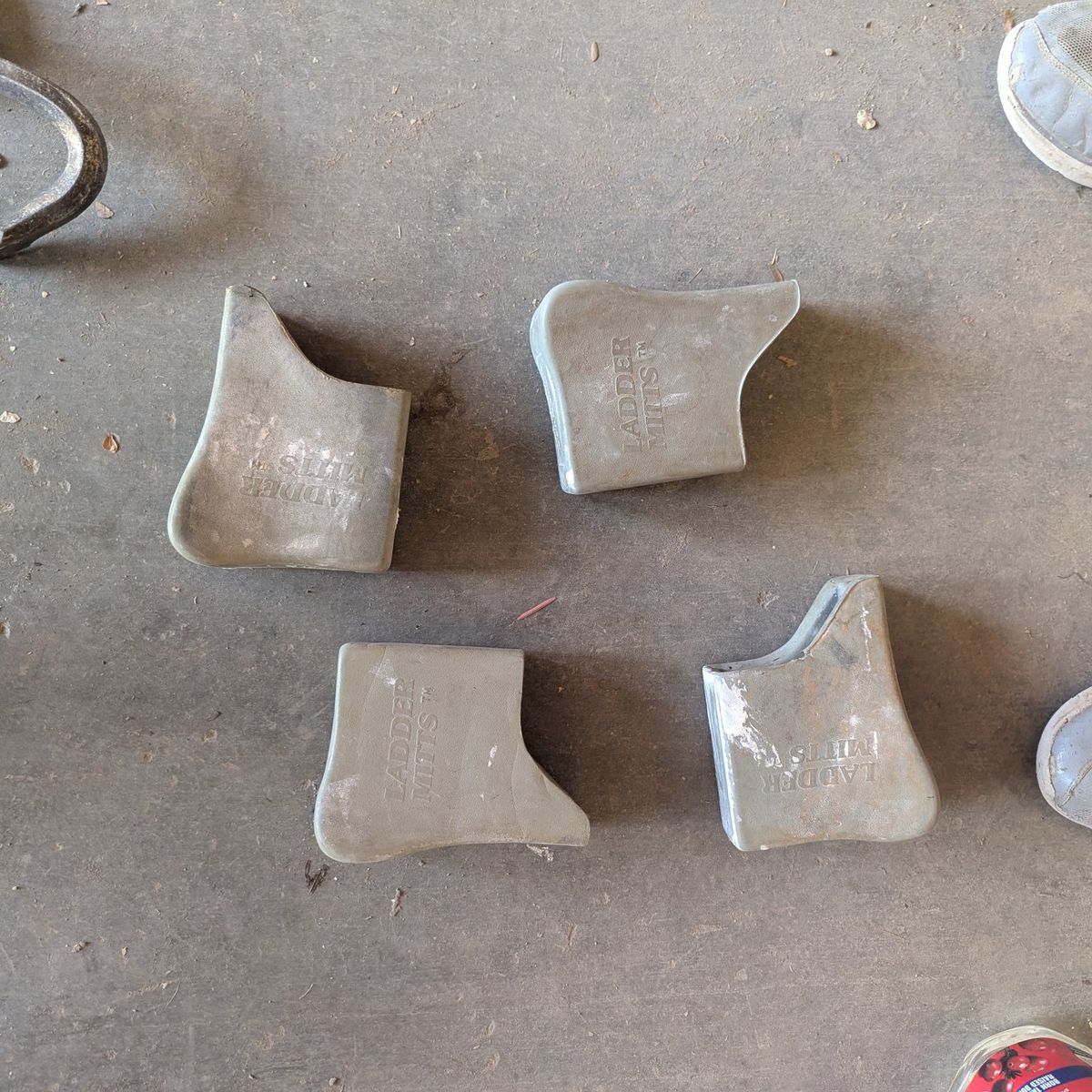 4 ladder mitts