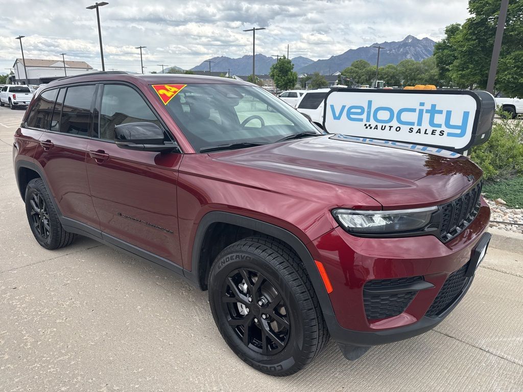 2024 Jeep Grand Cherokee Altitude