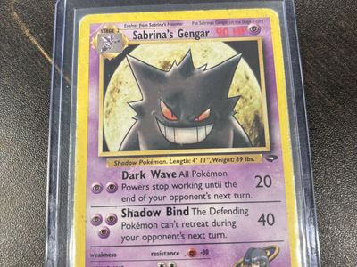 Sabrina's Gengar RARE card.