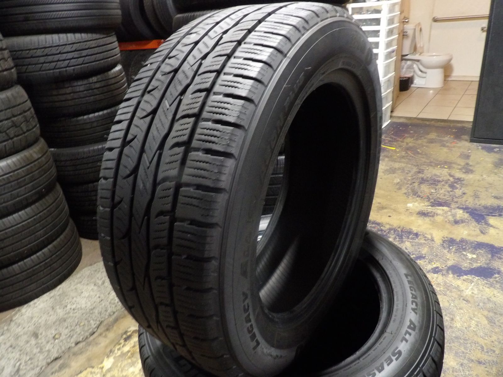 215/55R16 BIG O LEGACY ALL SEASON PLUS SET OF USED TIRES