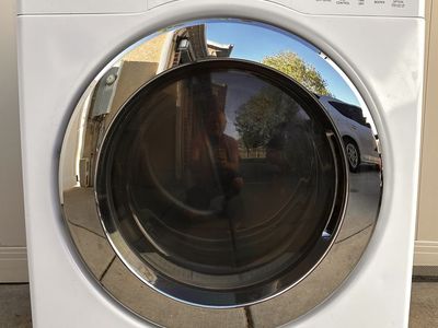 LG GAS DRYER LIKE NEW