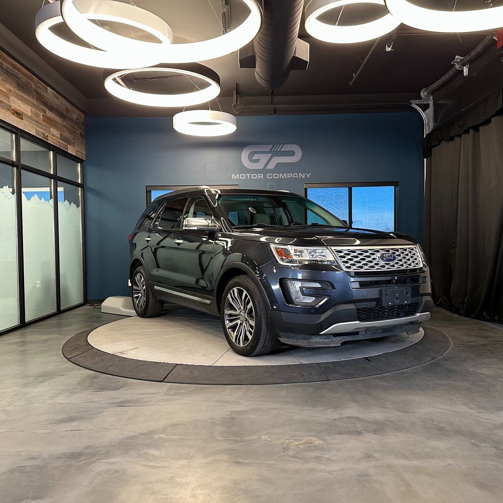 2017 Ford Explorer Platinum
