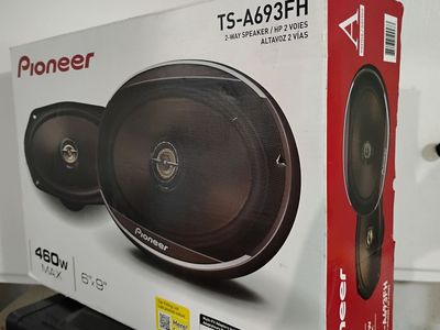 Brand new Pioneer 6"x9" speakers A series 460w max