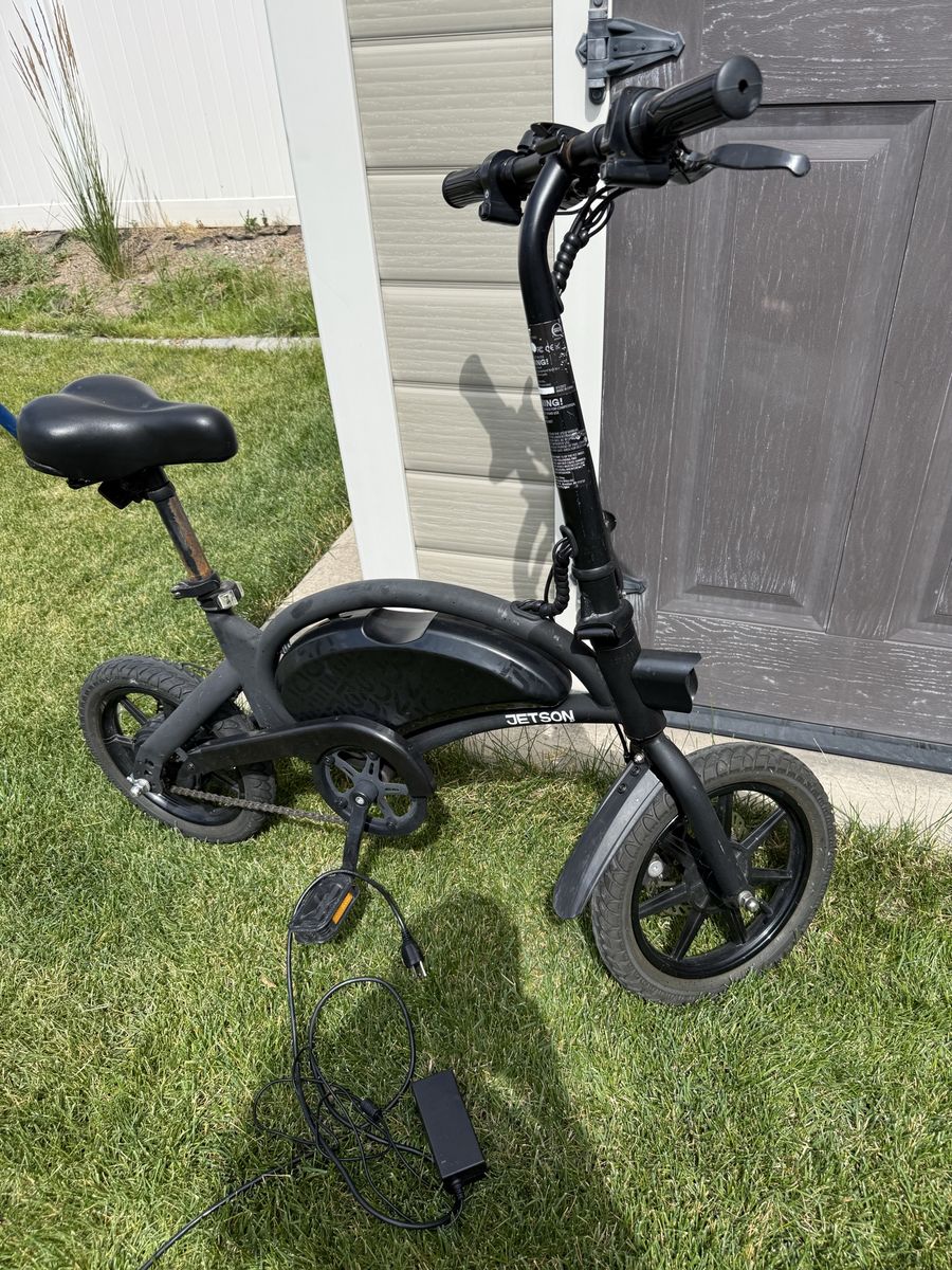 Jetson Bolt Folding Electric Bicycle - Compact & Portable E-Bike, Black