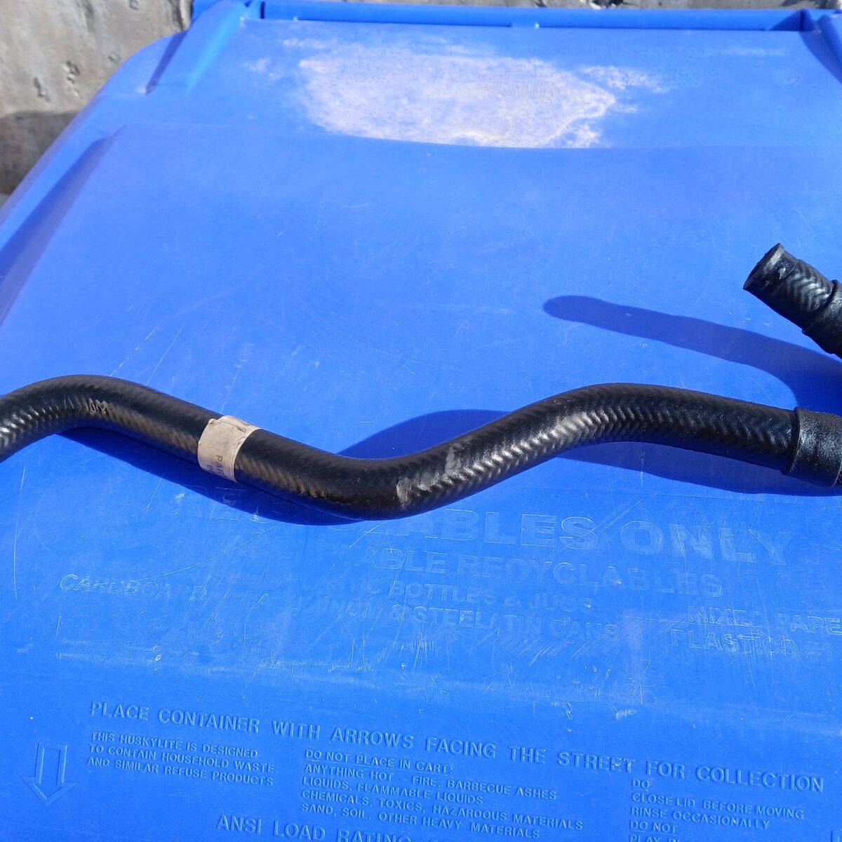 2002-04 land rover discovery secondary air hose