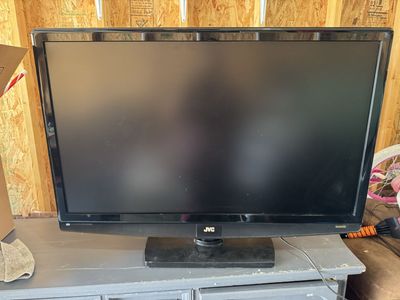 47in JVC LCD TV $20 OBO