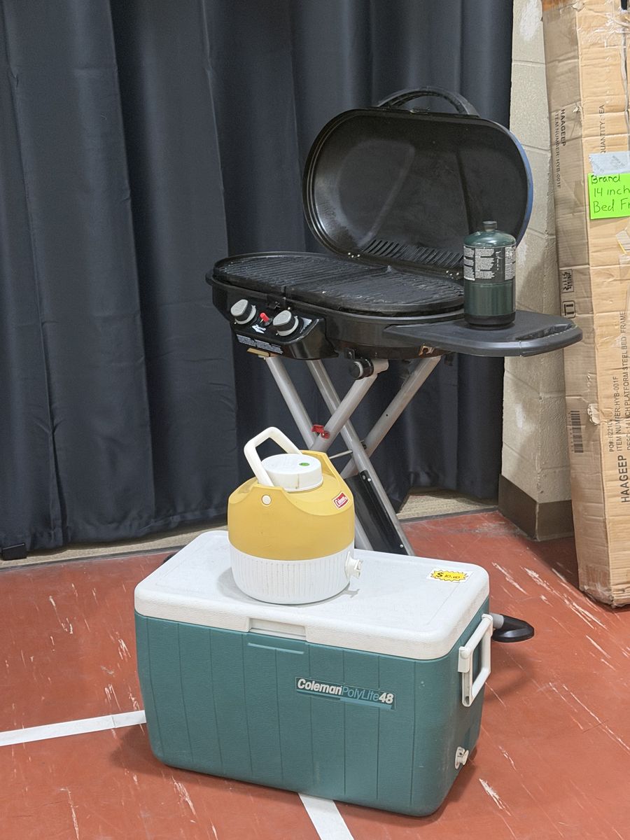 Main image 6