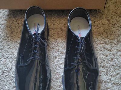 New Capps 90253 9.5 Black Shiny Dress Shoes