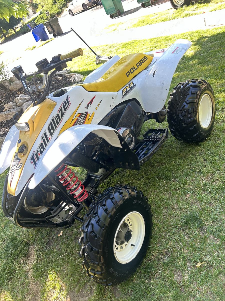 Polaris Trail Blazer 250