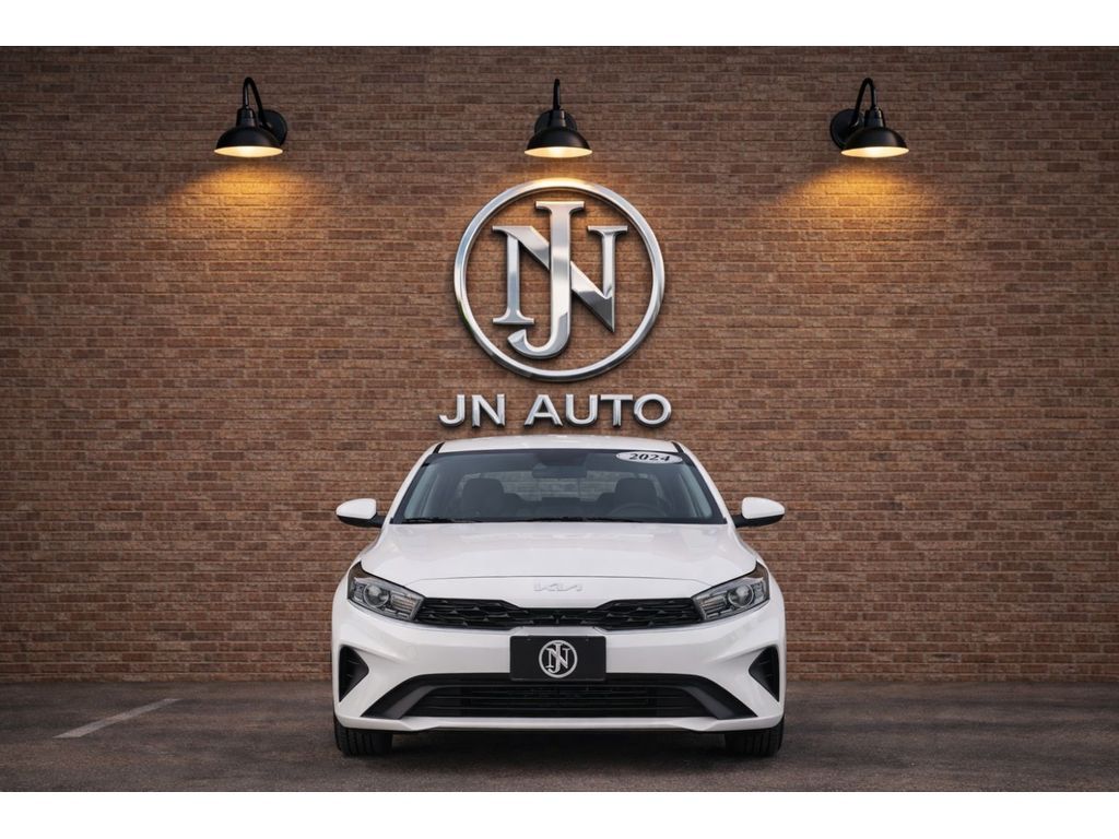 2024 Kia Forte LXS