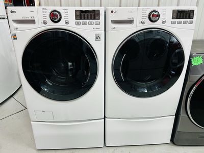 Lg Steam Gas Front Load Set With Pedestals