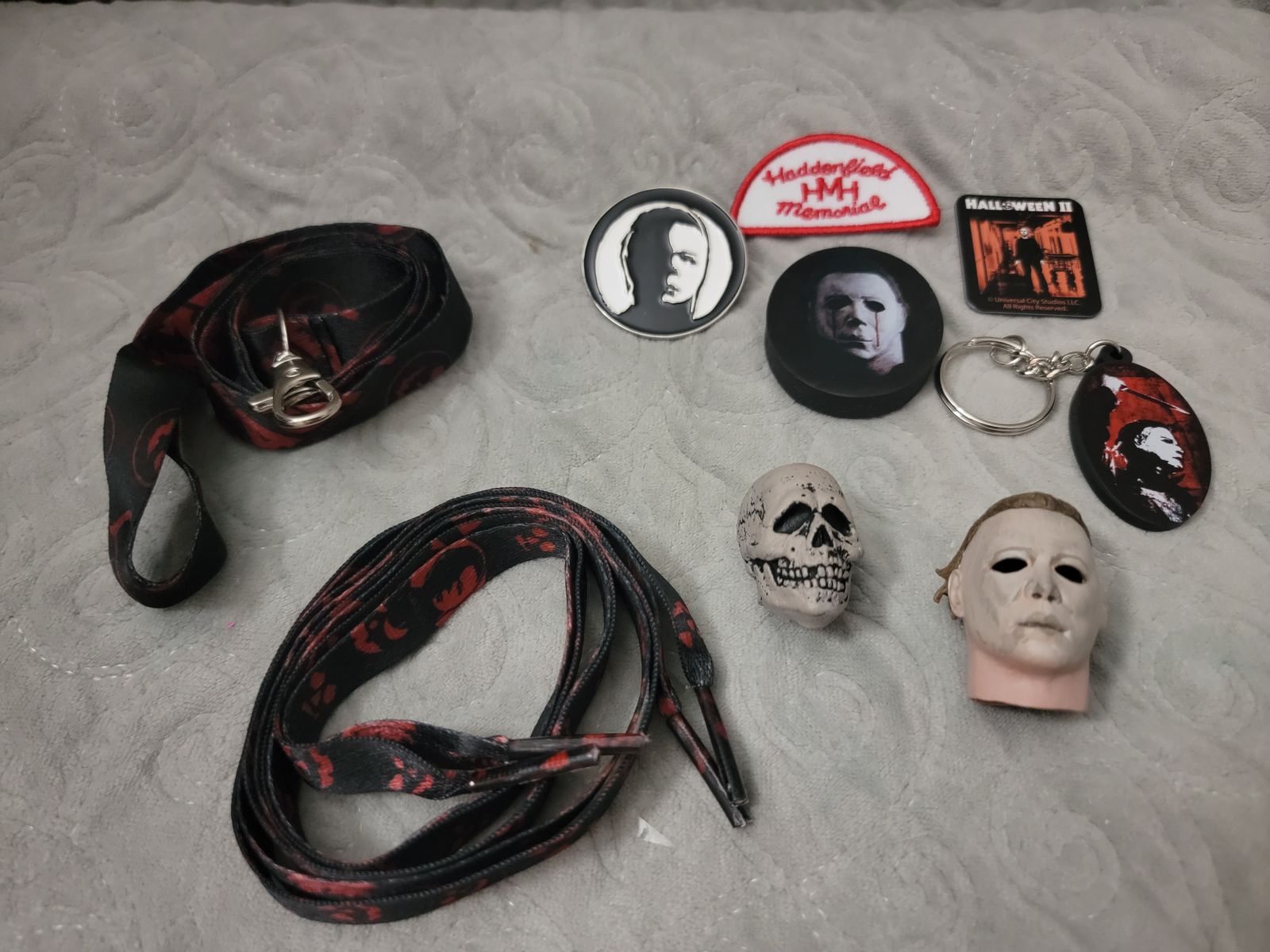 Neco Capsule Halloween II. It has all accessories