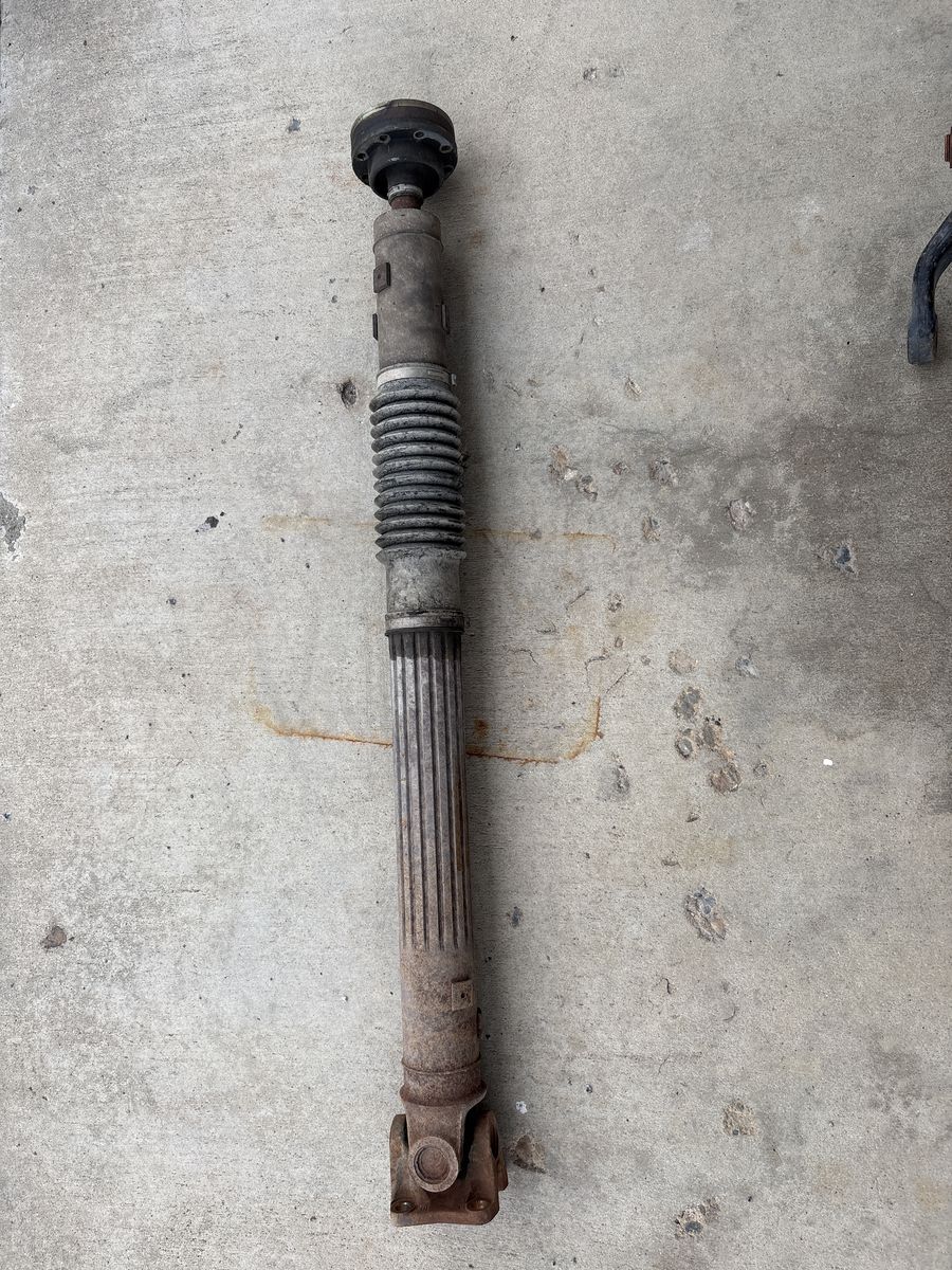2012 JKUR stock front Driveline
