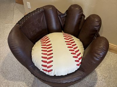 Kids Sports Zone Brown Glove Chair