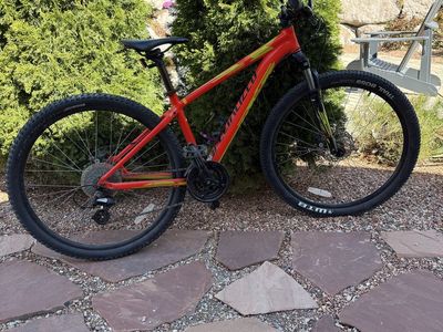 Specialized Pitch 650B Mountain Bike