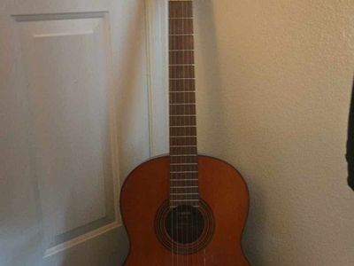 Yamaha Guitar