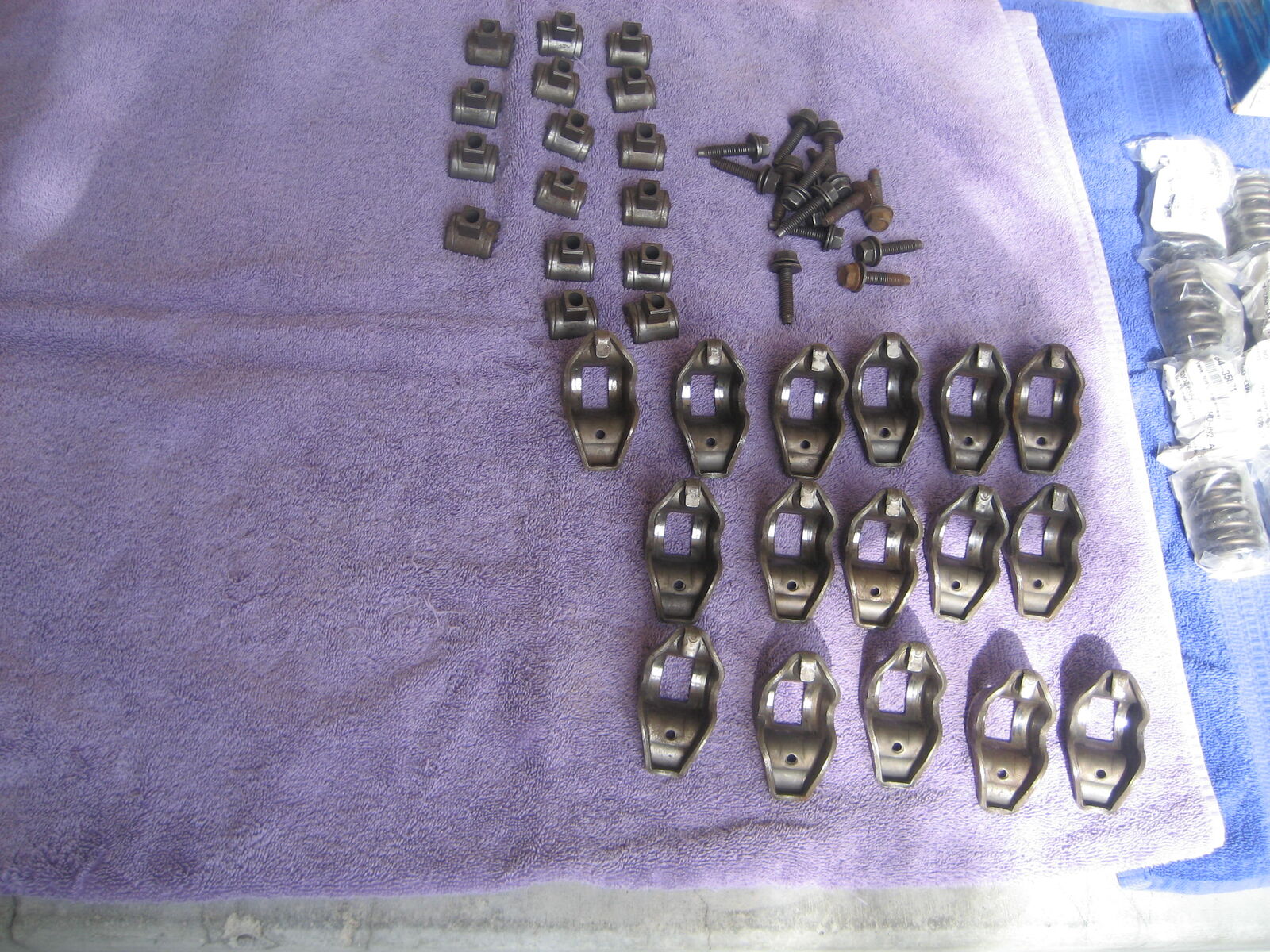 SET FORD 302-351  ROCKERS