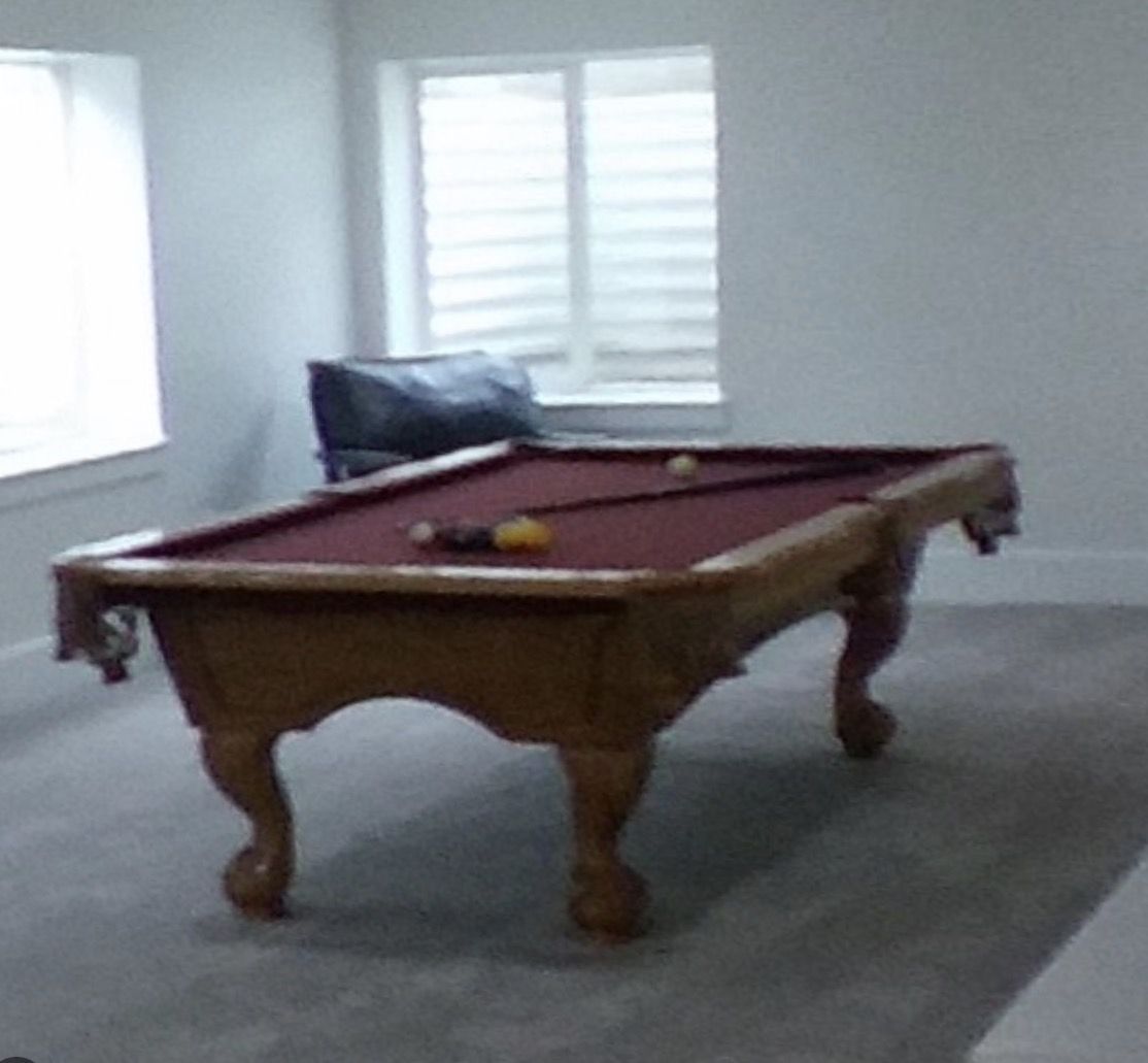 Pool table