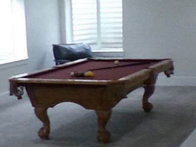 Pool table