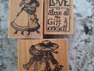 Vintage Delafield Stamp Company wood mount---Prairie Girls, and Sentiment stamp