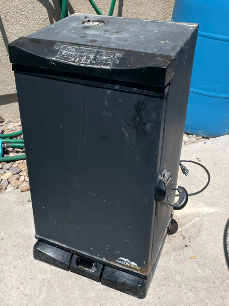 Masterbuilt Electric Smoker