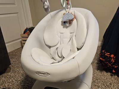 Graco Smart Sense Soothing Baby Swing