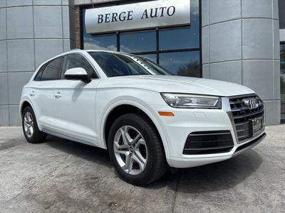 2019 AUDI Q5 quattro Premium 45 TFSI