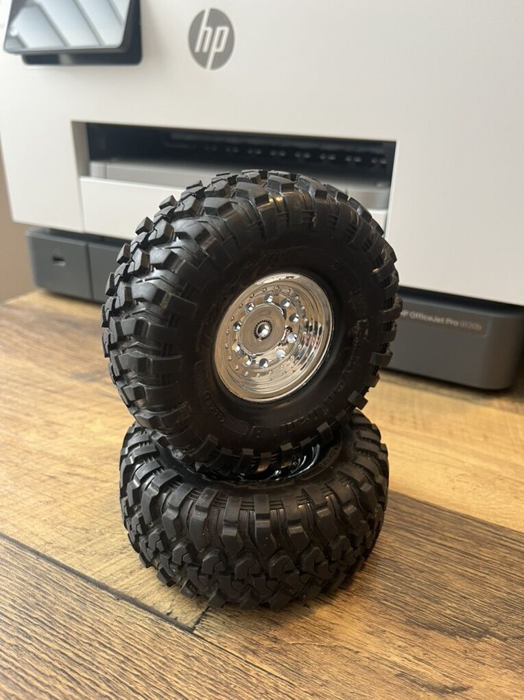 4 New TRX4 79 Bronco Stock Tires & Wheels