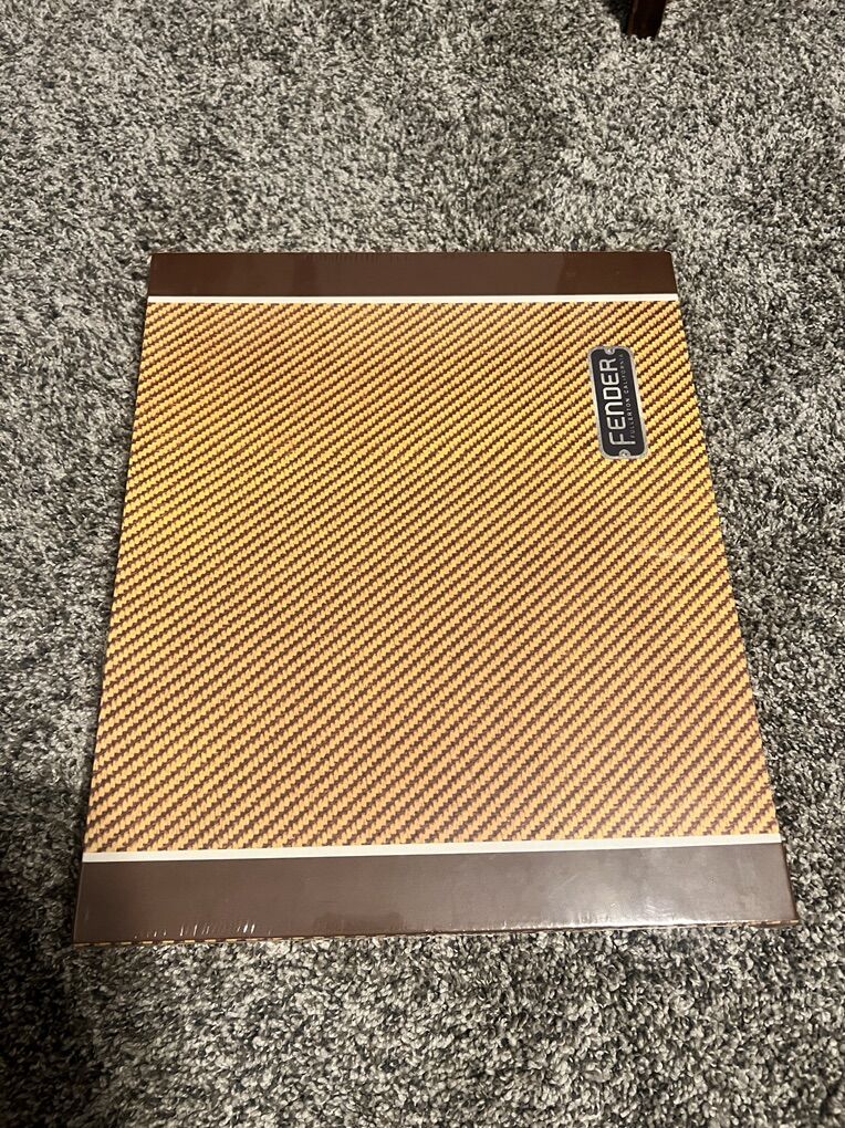 Fender 75 Years Deluxe Collectors Edition 1/500