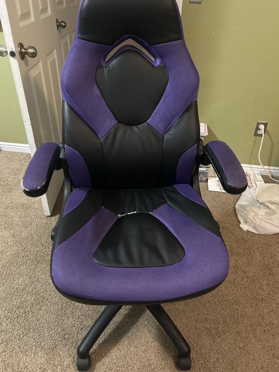 Purple & Black Gaming Chair - Ergonomic Office Swivel Chair with Armrests