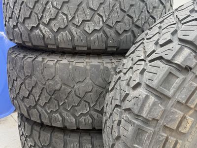 265 65 R16 (4 tires)