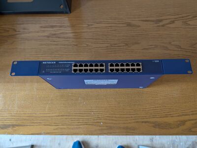 NETGEAR 24-Port Gigabit Ethernet Switch (JGS524)