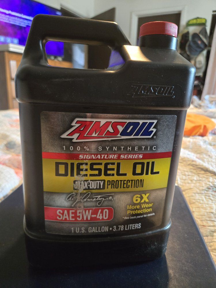 AMSOIL Signature Series SAE 5W-40 100% Synthetic Diesel Oil - 1 US Gallon