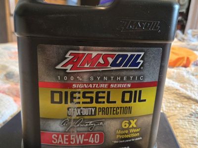 AMSOIL Signature Series SAE 5W-40 100% Synthetic Diesel Oil - 1 US Gallon