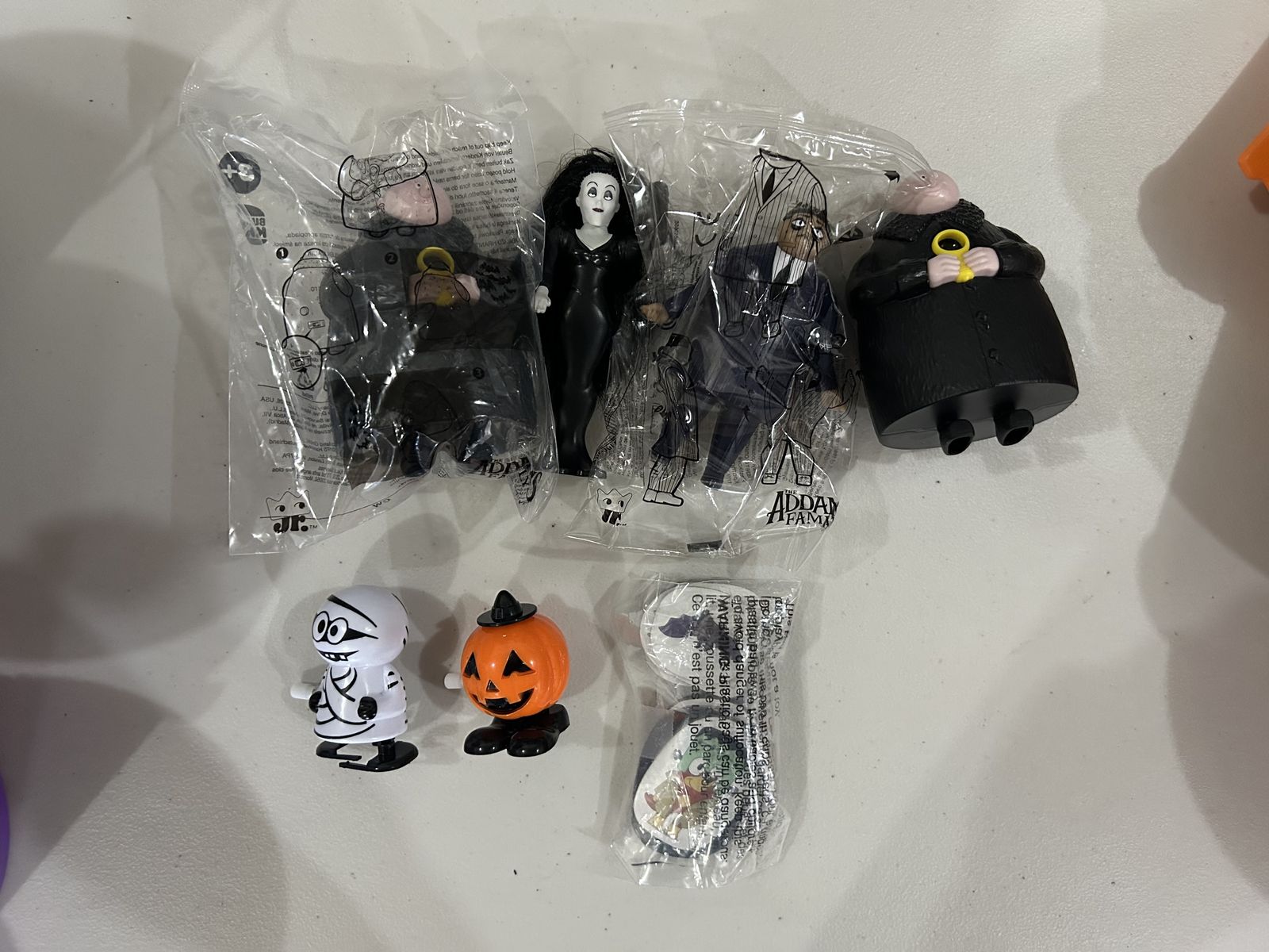 Halloween Kids Meal Toys/Buckets