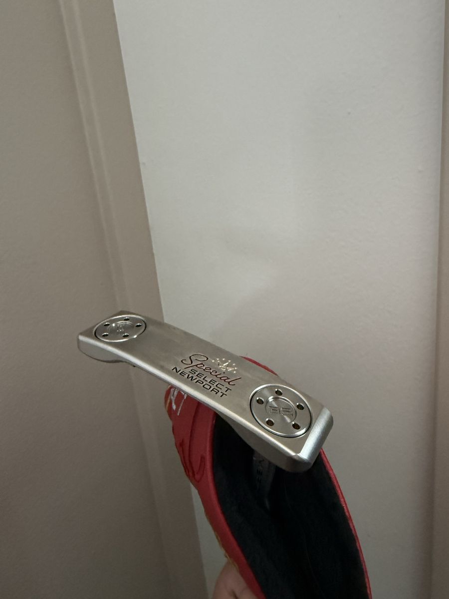 Titleist Scotty Cameron Special Select Newport Putter