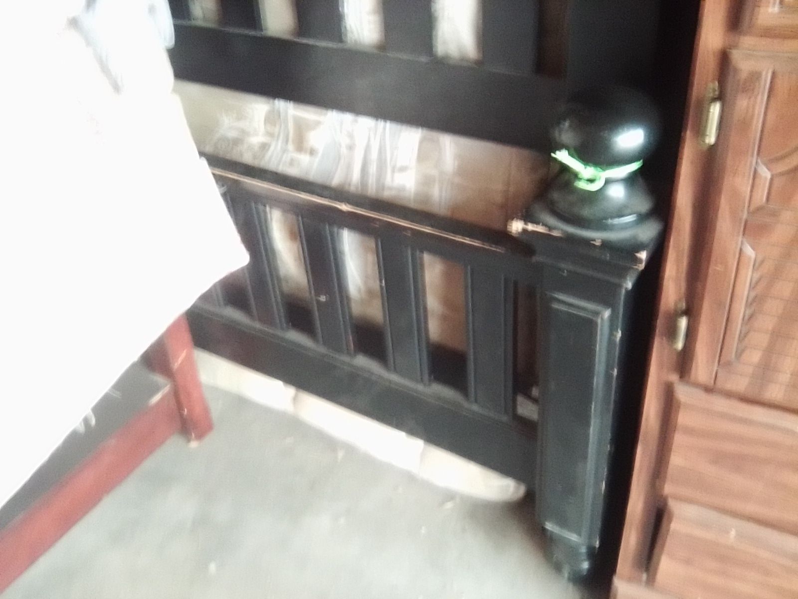 Main image 3