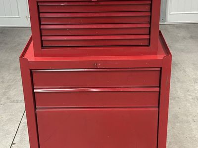 STACK-ON Red 2-Piece, 6 Drawer Tool Chest